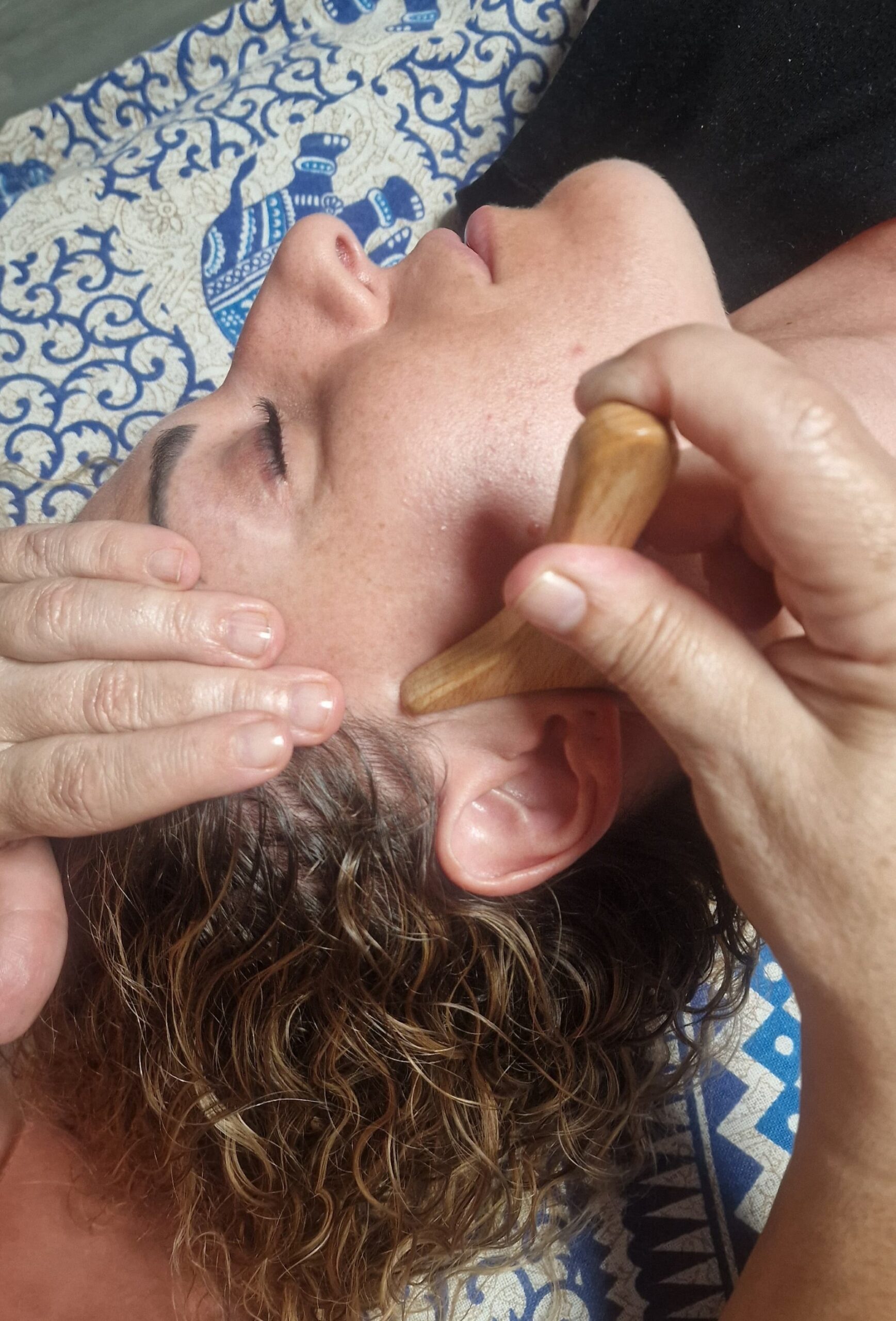 Maderoterapia facial